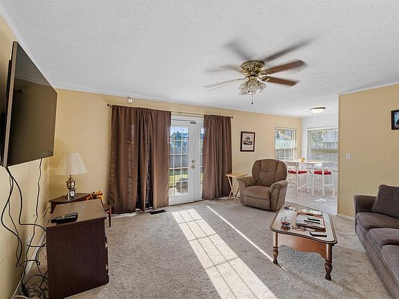 5th image of 4037 Yates Dr