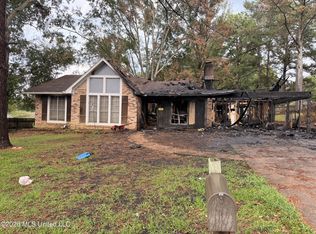 2906 Pine Ridge Dr, Pearl, MS 39208