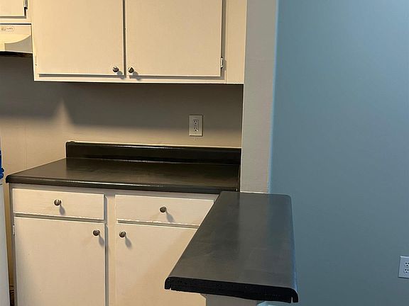 4th image of 103 Jodi Dr APT C
