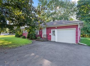 114 Clarton St, North Syracuse, NY 13212