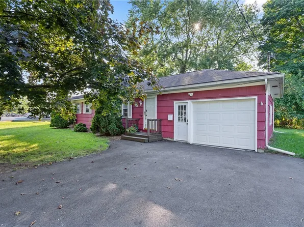 114 Clarton St, North Syracuse, NY 13212