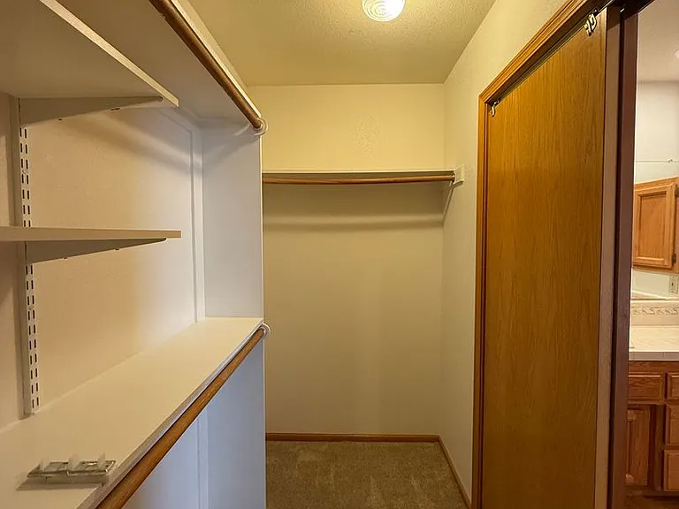 1470 Mercer Ct — Photo 48