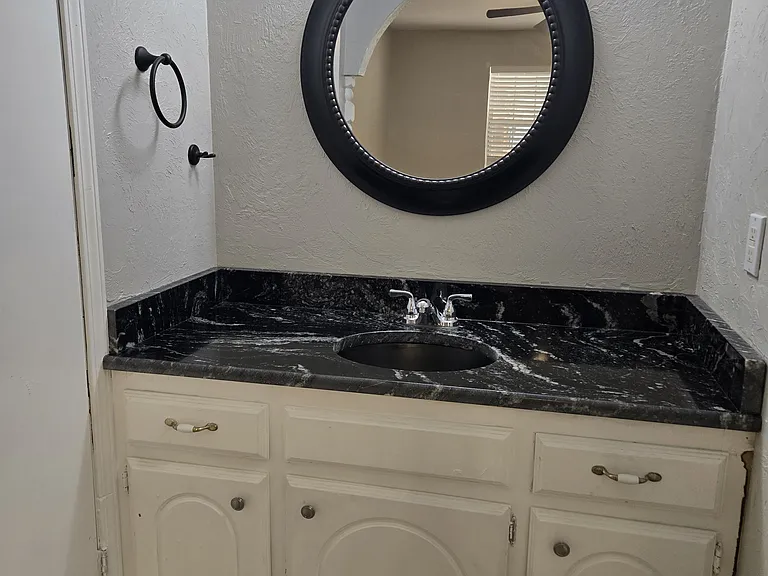 Master sink