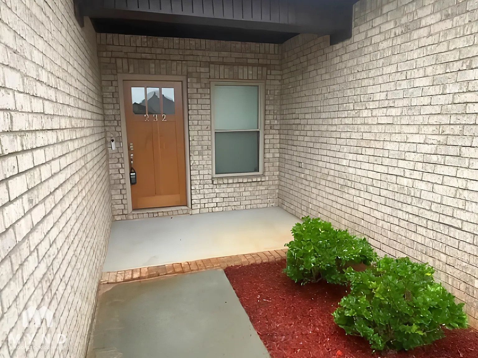 4 bed, 3.0 bath, 2574 sqft, $2,119 — Photo 3