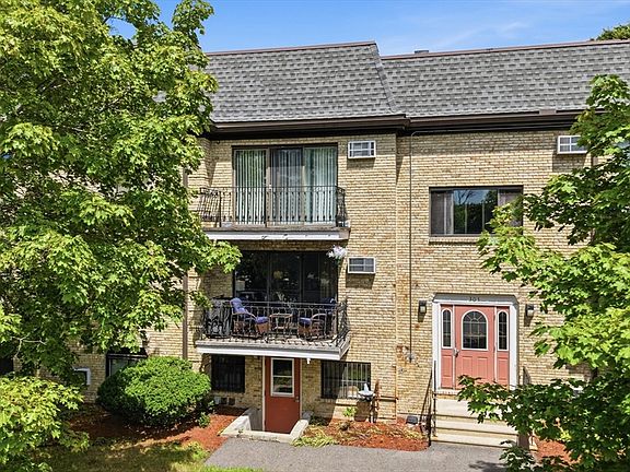 2nd image of 303 Pawtucket Blvd Unit 14