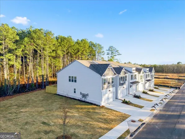 2561 Riverside Rd, Conyers, GA 30013