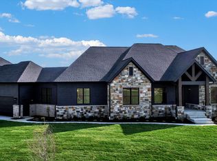 5035 Abington Way, Zionsville, IN