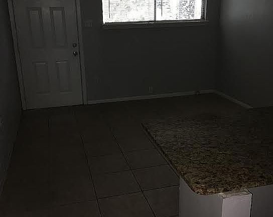2nd image of 1921 Prytania St APT V