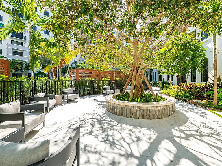 Riverstone Palm Beach — Photo 89