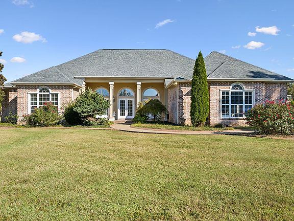 2nd image of 4009 Barfield Crescent Rd