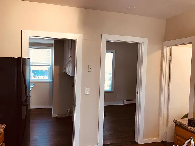 85 Bolton St — Photo 4