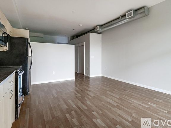 2nd image of 889 E Date St E #228
