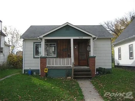 1433 Walbridge Ave photo 1