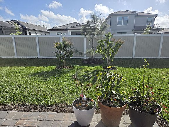4th image of 24941 Surf Haven Ln