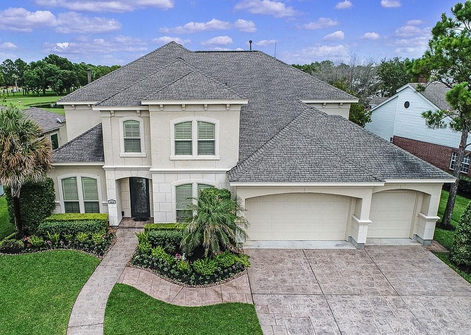 1st image of 2418 Masters Dr