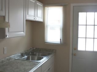 3418 Crest Ave SE APT 8, Albuquerque, NM 87106