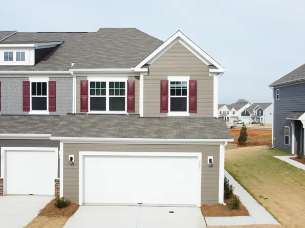 785 Earhart St NW, Concord, NC 28027