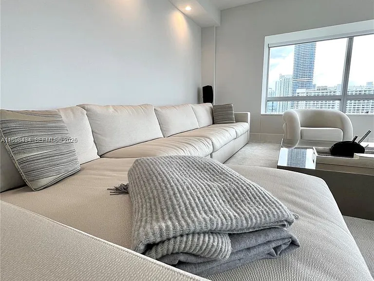 1435 Brickell Ave #3307 — Photo 60