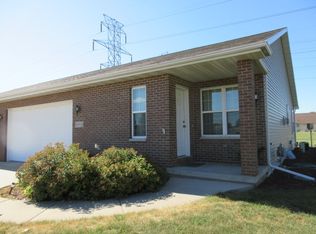 N9512 Cathy Ct, Appleton, WI 54915