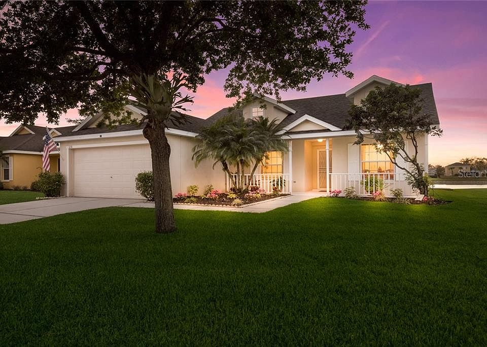 1st image of 12156 Warwick Cir