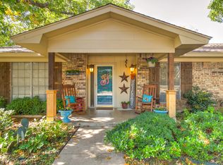 2018 Edgewood Dr, Bridgeport, TX 76426