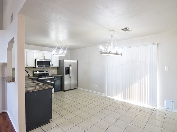 4th image of 4510 Indigo Dr