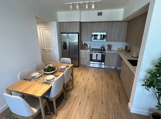 670 W 77th St #B1, Hialeah, FL 33014