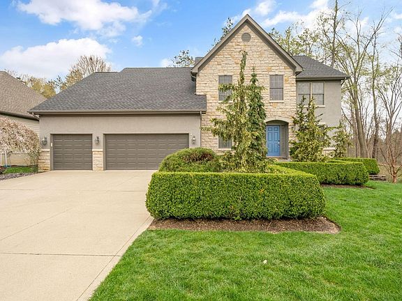 2nd image of 525 Maketewah Dr