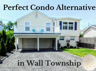 1117 Glenn St, Wall Township, NJ 07719