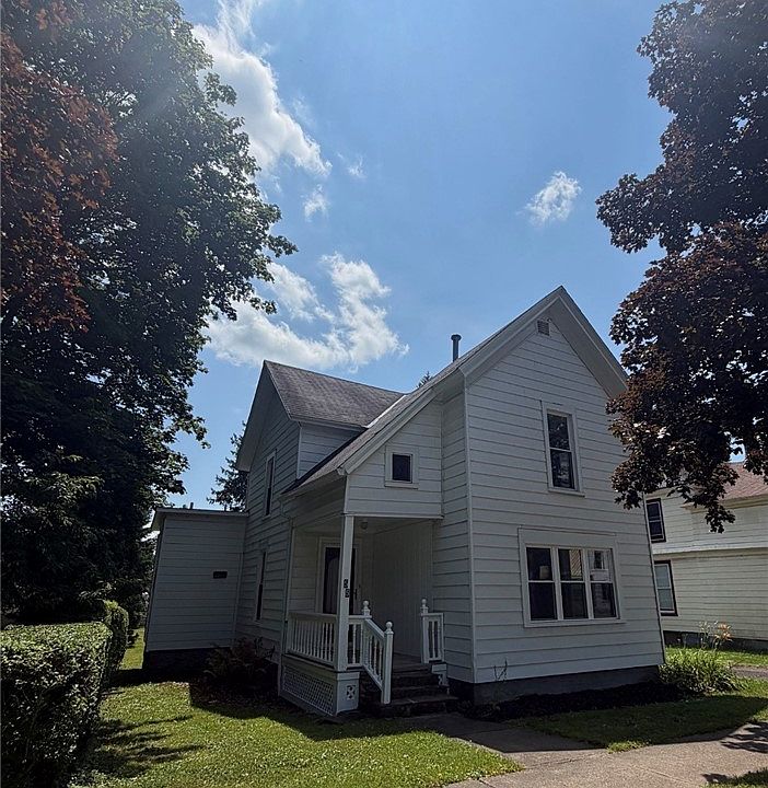 1st image of 55 Pleasant St