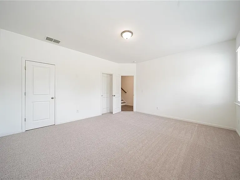 307 Danville Ave — Photo 7