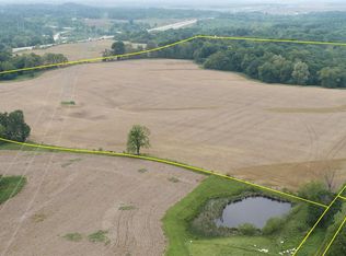 W Gate Rd, Bloomfield, IN 47424