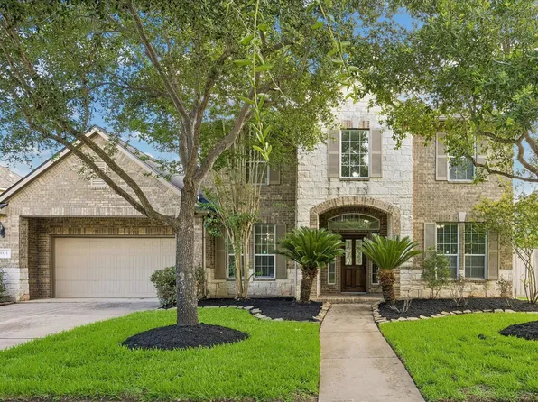 5323 Heath River Ln, Sugar Land, TX 77479