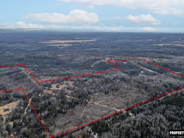 (undisclosed Address), Superior, WI 54880