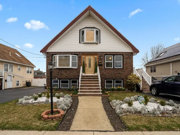 48 Payson St, Revere, MA 02151