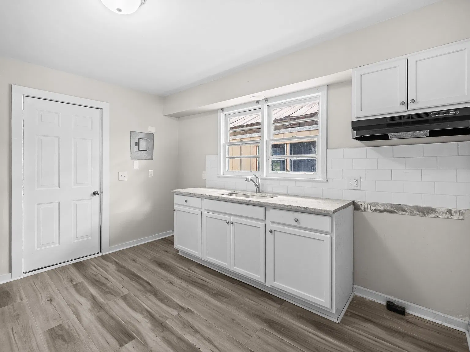 3213 Dartmouth Avenue - 1 — Photo 4