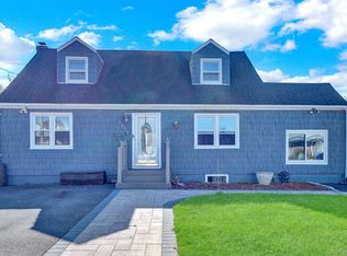 1233 12th Street, West Babylon, NY 11704