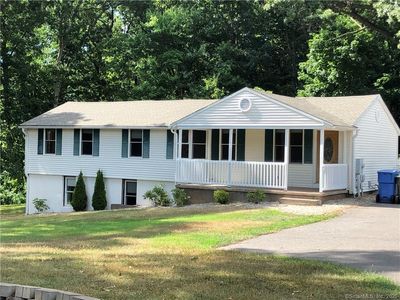 215 Spring St, Manchester, CT, 06040