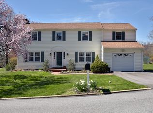 302 Oak Ln W, Exton, PA 19341