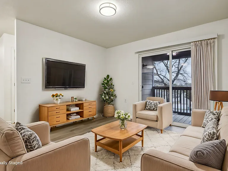 Westgate Apartments — Photo 17