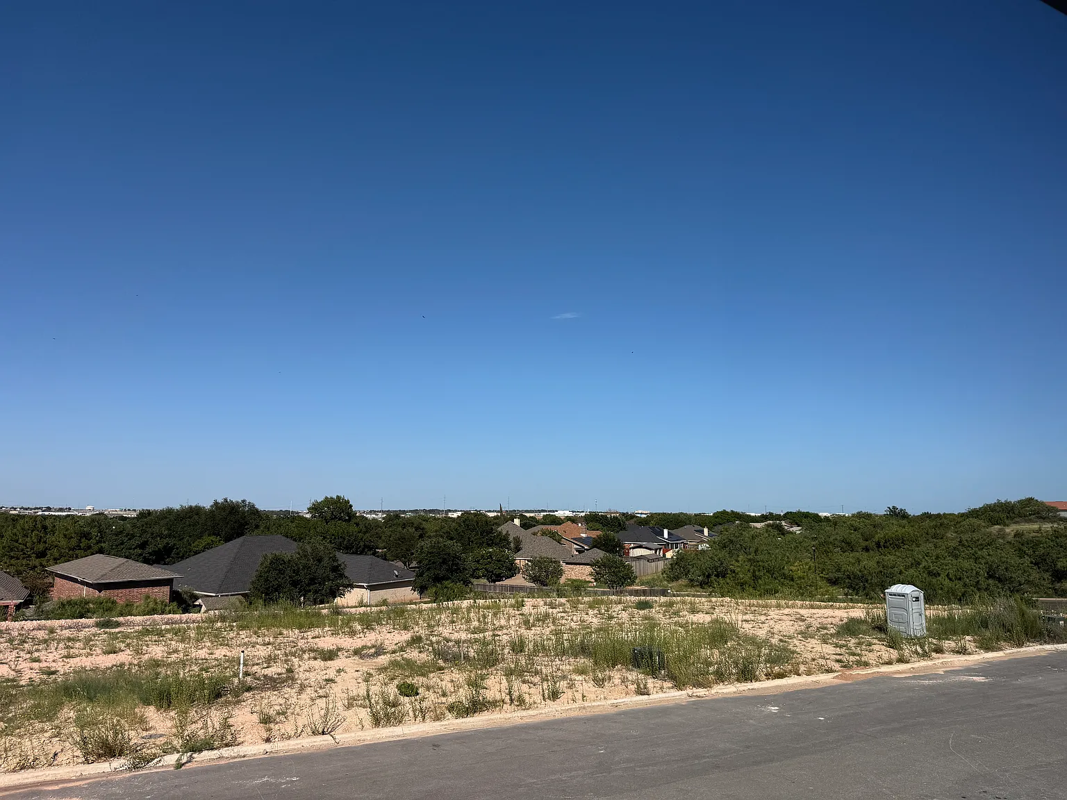 Skyview Ln, San Angelo — Photo 3