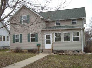 612 13th Ave, Sterling, IL 61081