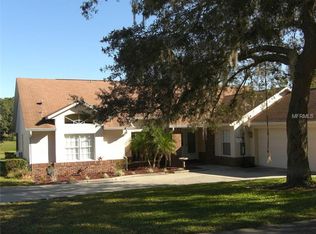 2066 Sawgrass Dr, Apopka, FL 32712