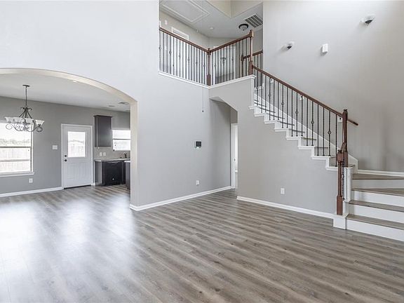 4th image of 23622 Virginia Pine Dr