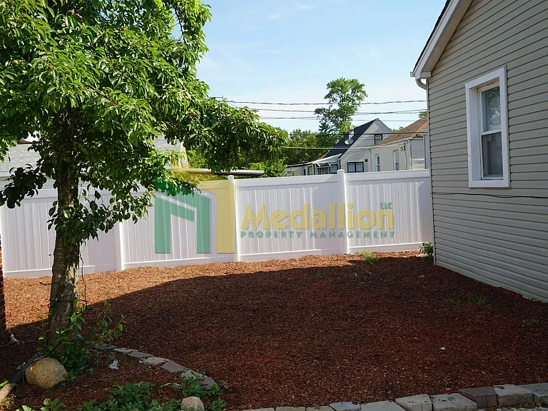12430 S Wentworth Ave — Photo 14