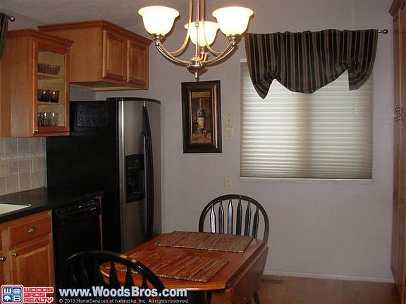 3rd image of 1031 Scenic Ln