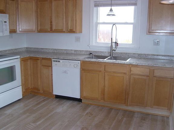 3rd image of 3314 Valley Forge Ave