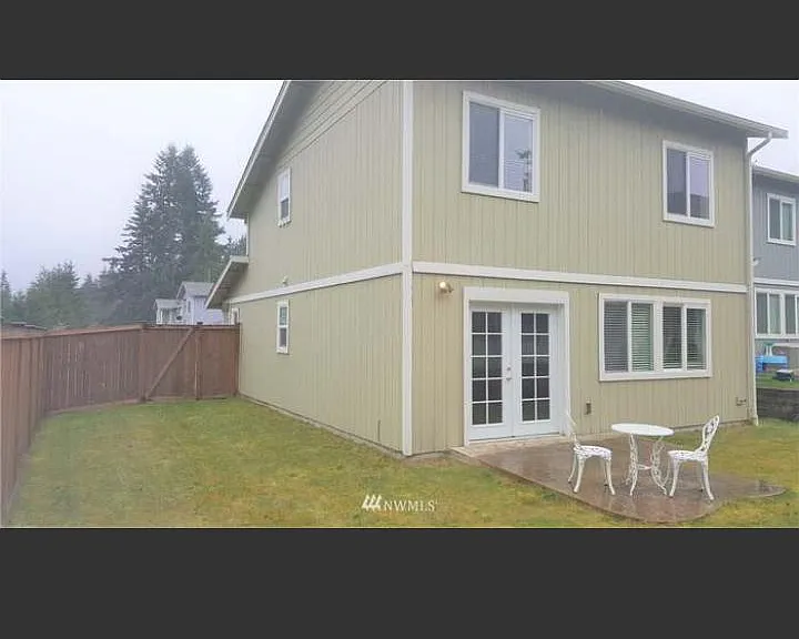 2267 SE Abernathy Ct — Photo 5
