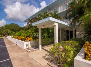 855 Dahlia Ln APT 207, Vero Beach, FL 32963