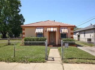 1330 Egania St, New Orleans, LA 70117